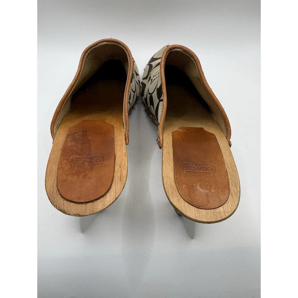 Coach Felicity Signature C Clog Mules Women's 7 Wood Heels Made Italy P058 G02